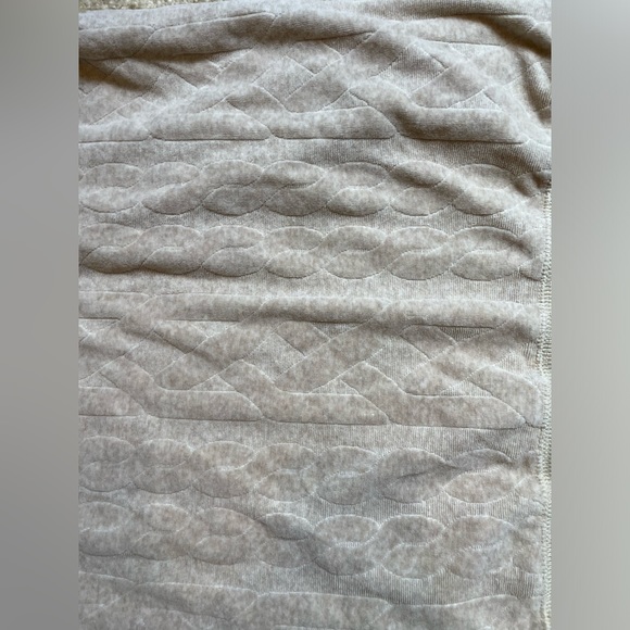 Juicy Couture Hooded Shirt size Medium - Picture 9 of 9